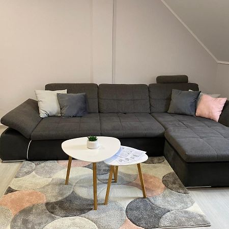 Star Apartman Zalacsany Luaran gambar