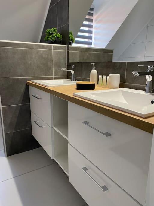 Star Apartman Zalacsany Luaran gambar