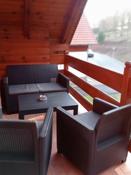 Star Apartman Zalacsany Luaran gambar