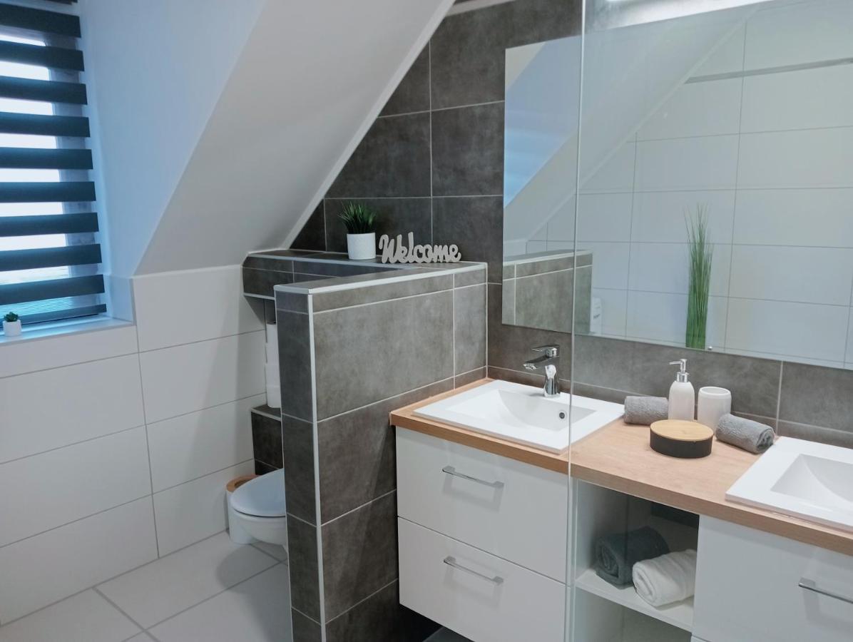 Star Apartman Zalacsany Luaran gambar