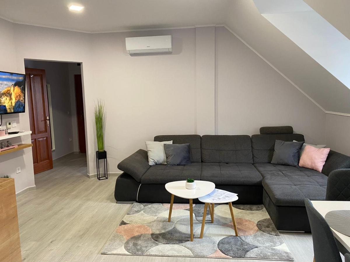 Star Apartman Zalacsany Luaran gambar